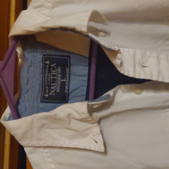 NAUTICA BUTTON DWN NAUTICAL STYLE SIZE L..LONG SLEEVE BLUE WHITE N GOLD - Picture 2 of 4